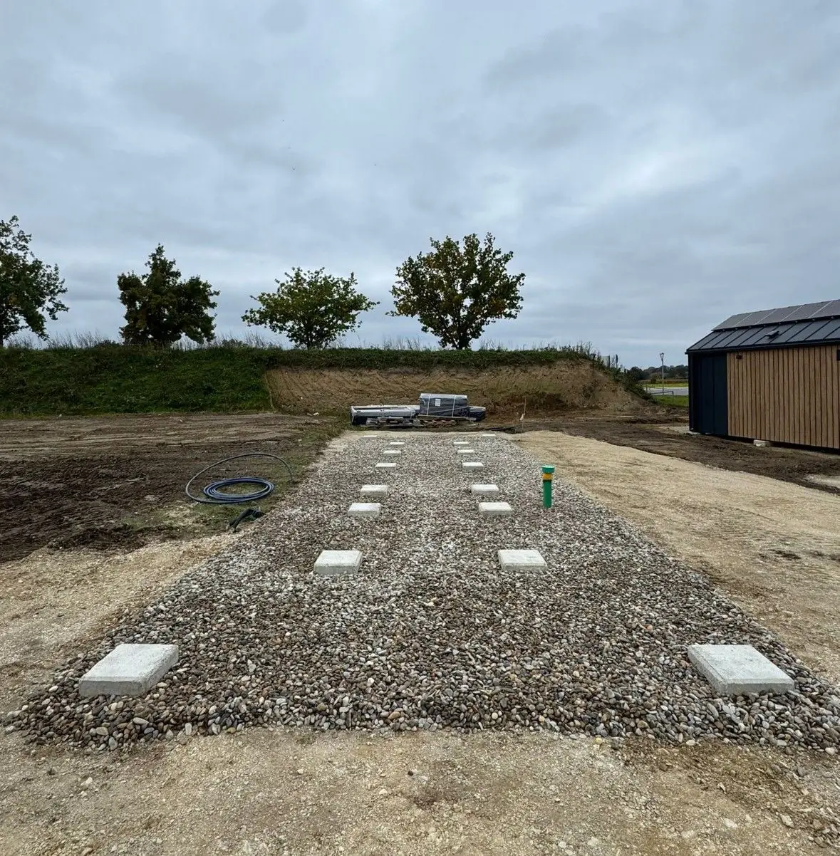 Punktfundamente für ein Tiny House auf Schotterbett